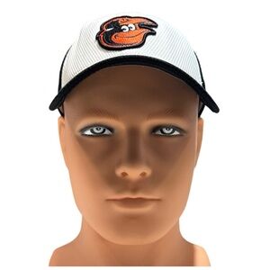 New Era 39Thirty Men’s Baltimore Orioles Hat. Black, White, Orange. S/M